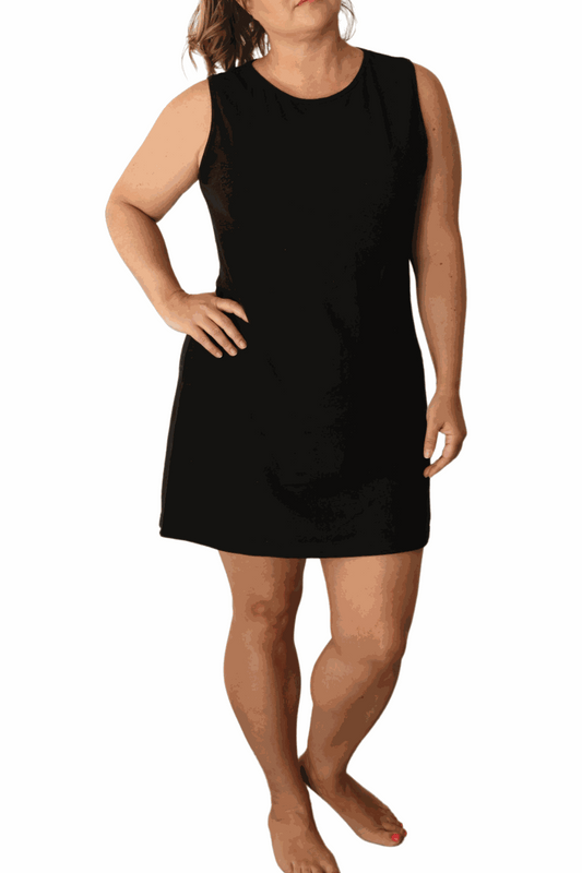 Moisture-wicking nightgown for night sweats, black, size large/extra-large