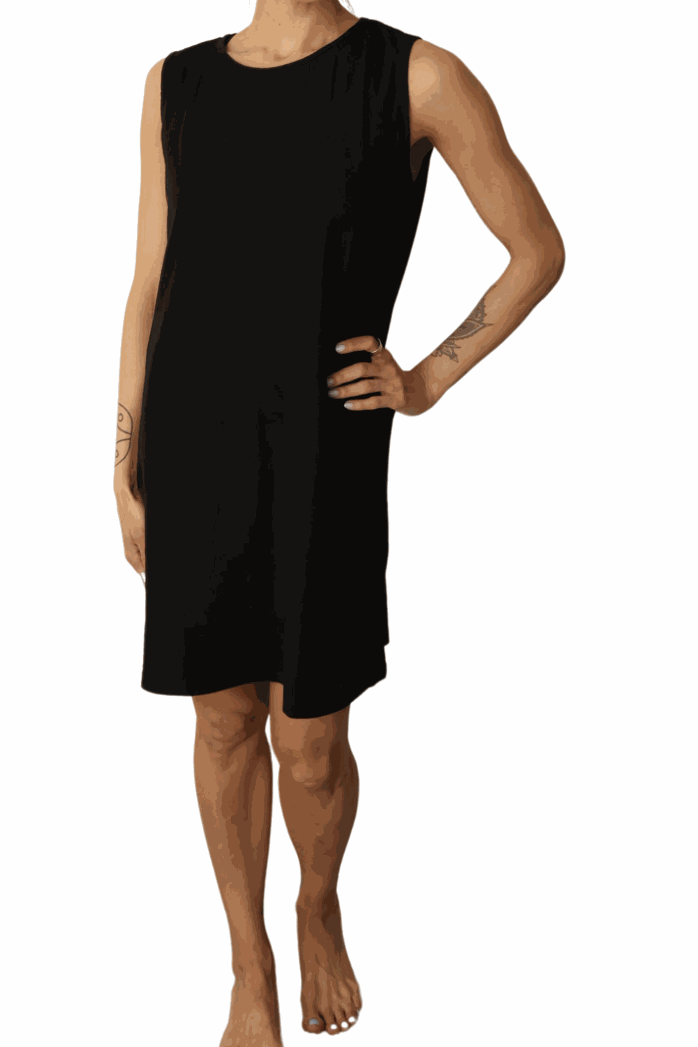 Moisture-wicking nightgown for night sweats, black, size small/medium