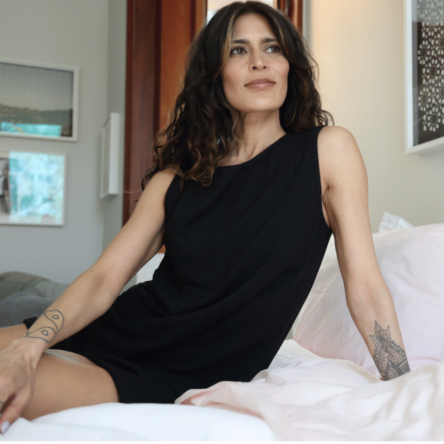 Women's cooling sleepwear for hot flashes and night sweats